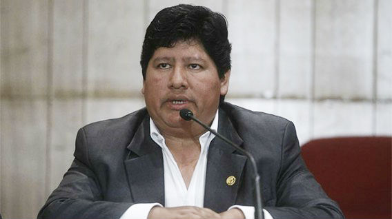 Oviedo fue incluido en investigación a "Los Cuellos Blancos del Puerto"