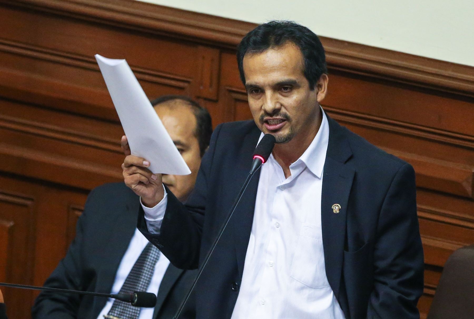 Frente Amplio: Investigación contra Keiko Fujimori debe seguir "caiga quien caiga"
