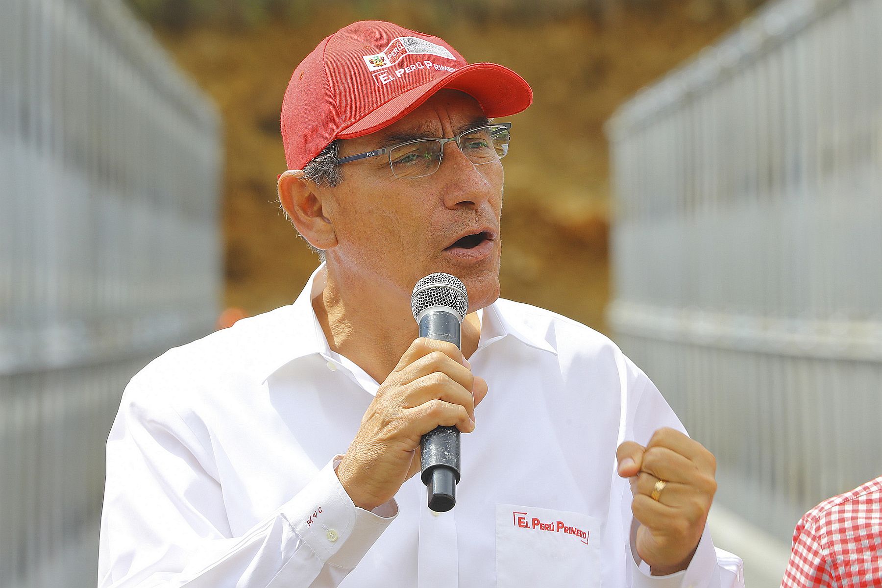 Martín Vizcarra hace un llamado para "derrotar la corrupción sin impunidad"