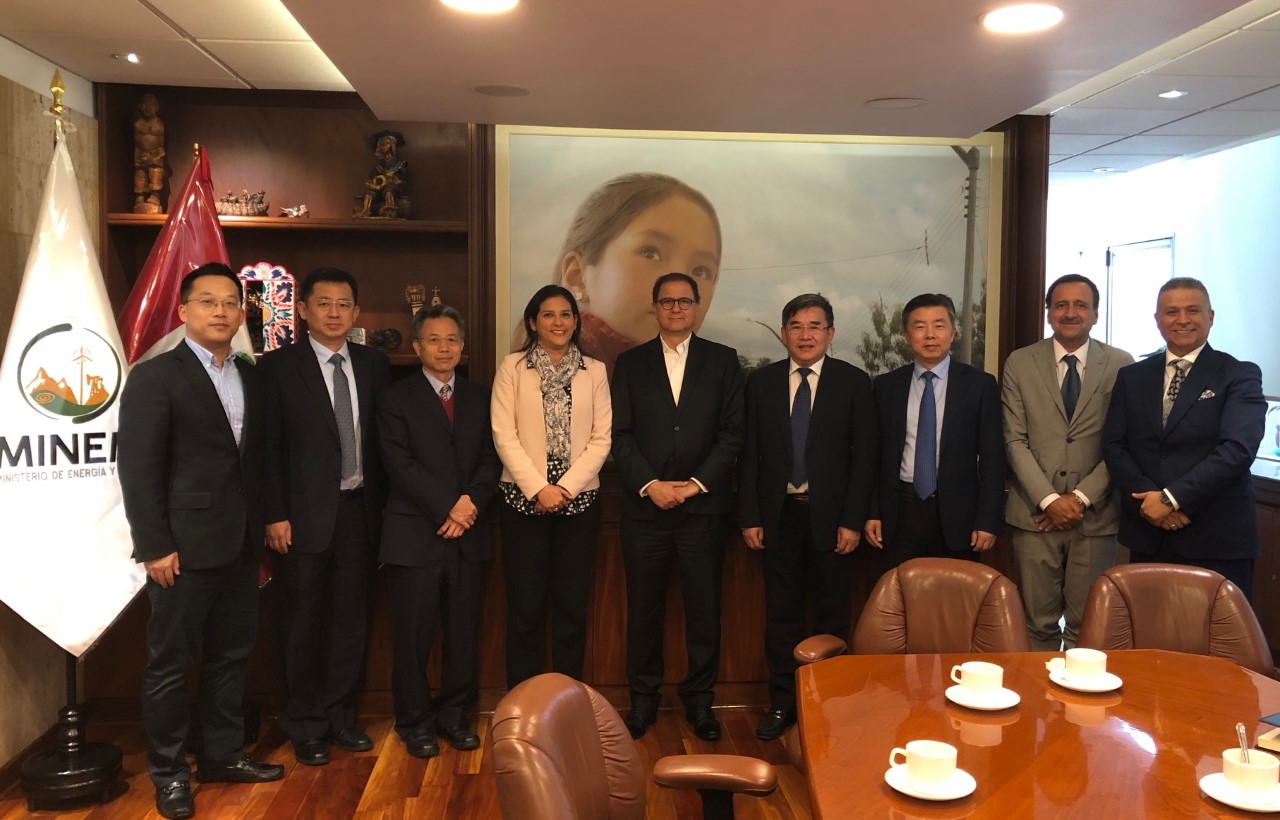 China Three Gorges, potencial comprador de Luz del Sur, mantuvo reunión con el Minem
