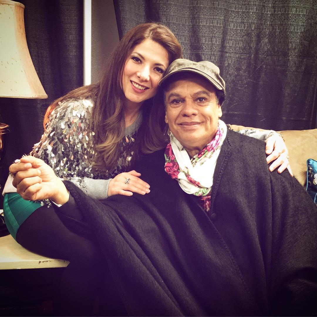 Cantante mexicana genera confusión en México por foto junto a Juan Gabriel. (Foto: Instagram)