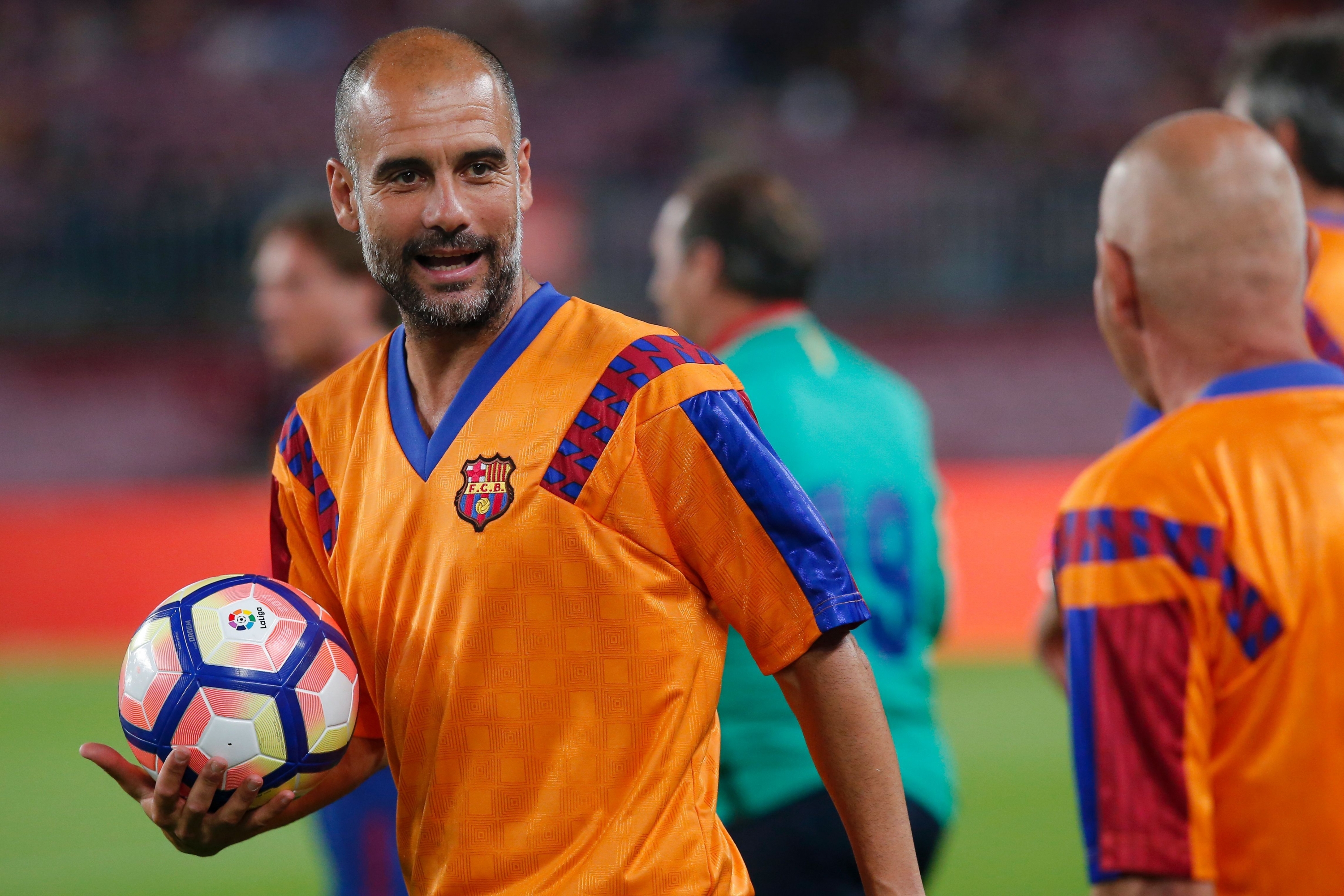 Pep Guardiola participó en homenaje del FC Barcelona a los héroes de Wembley 92