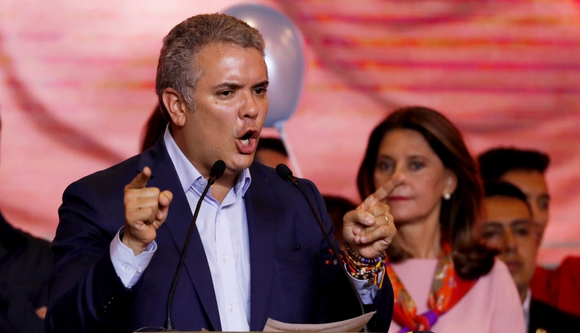 Duque apela a la unidad para la segunda vuelta contra Petro