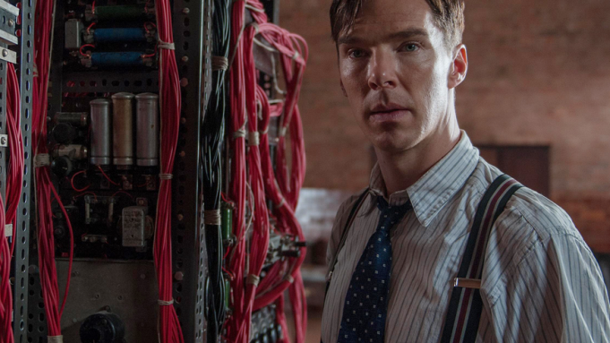 En el 2014, la biografía de Alan Turning fue llevada al cine con la película "El código enigma", donde Benedict Cumberbatch interpreta al ciéntifico.