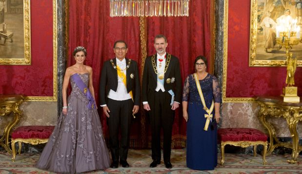 Vizcarra invitó a reyes de España a visitar el Perú por bicentenario en el 2021