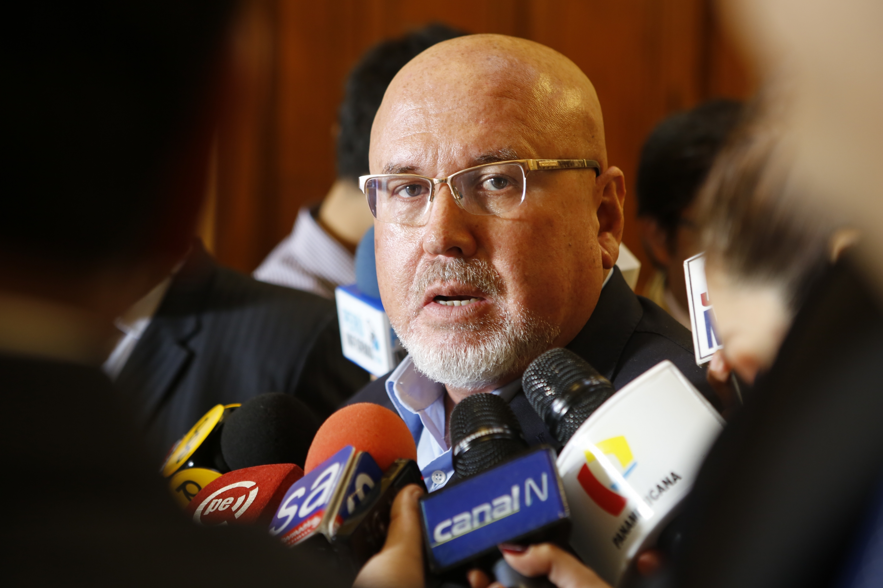 Bruce: "Lo mejor para el país pasa por un cambio democrático"