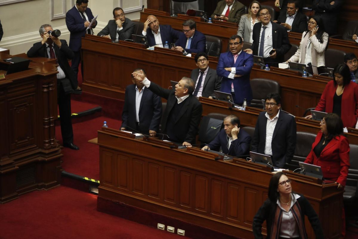 Integrantes del Frente Amplio del Congreso disuelto no irán a reelección en 2020