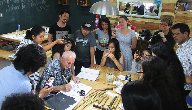 Dieterich Sentó las bases para la enseñanza profesional del diseño en el Perú, siendo el primer director de la que hoy es la Facultad de Arte de la PUCP. (Martin Arias)
