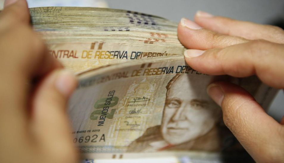 Ambos pagos, gratificación y bonificación extraordinaria, deben constar en la planilla electrónica de julio del 2019. (Foto: Andina)