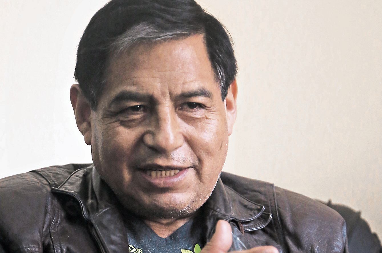 Terror. Pedro Yaranga opina que Sendero Luminoso contradice su propio ideario. (GEC)