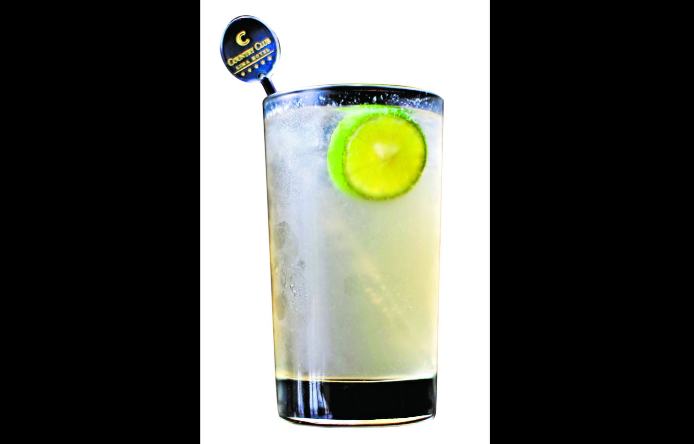 UN BAILE DE PISCO Y GINGER ALE