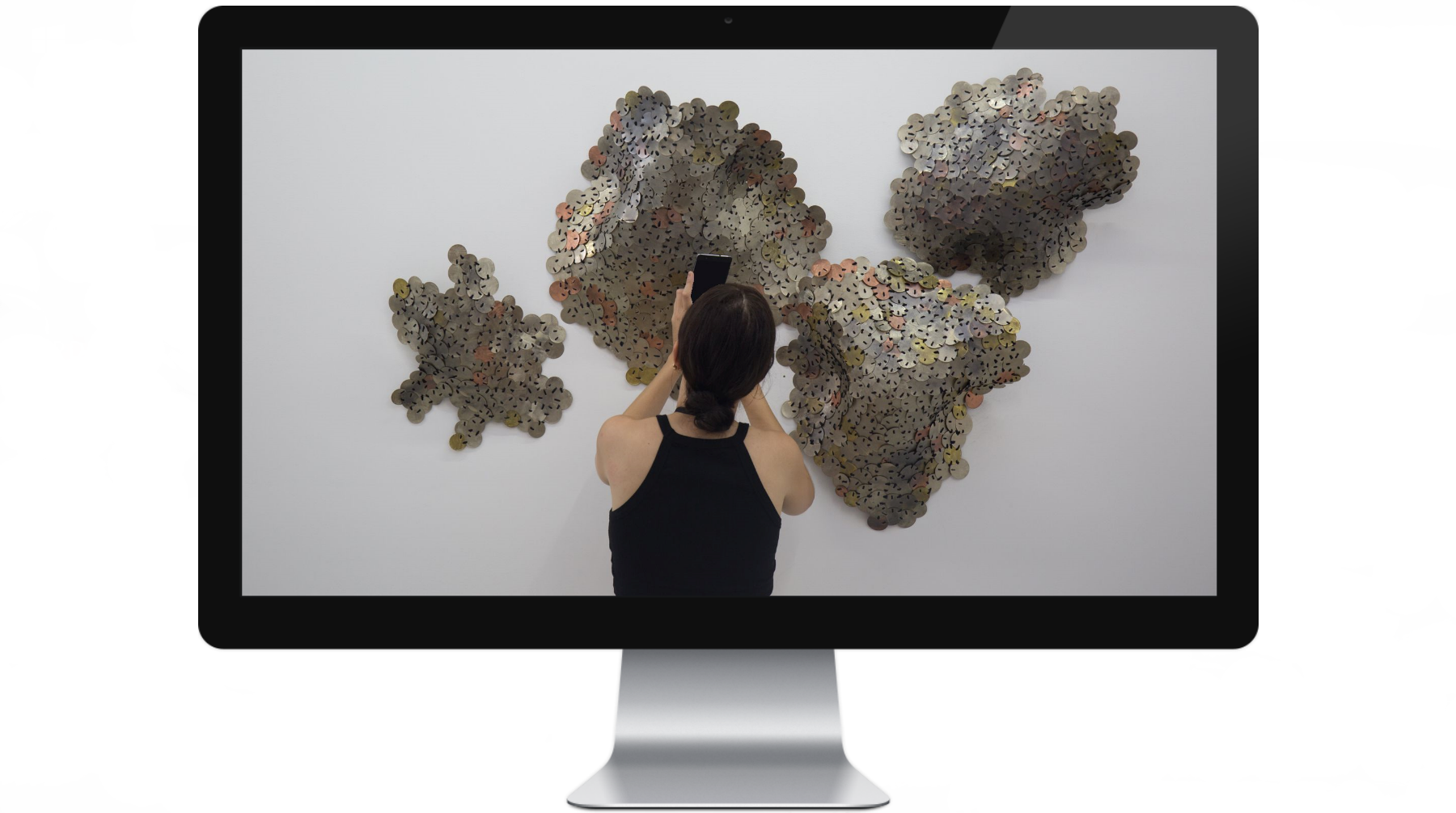 Esta edición de Art Lima es posible gracias al apoyo de decenas de espacios culturales y galerías de 15 países.