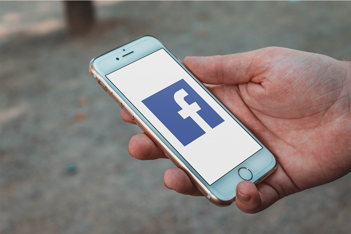 Conoce cuánto tiempo pasas al día en Facebook con este truco