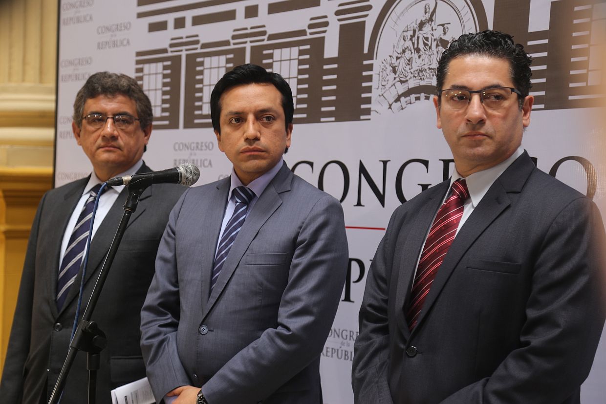Adelanto de elecciones: Contigo pide que proyecto se discuta directamente en el pleno