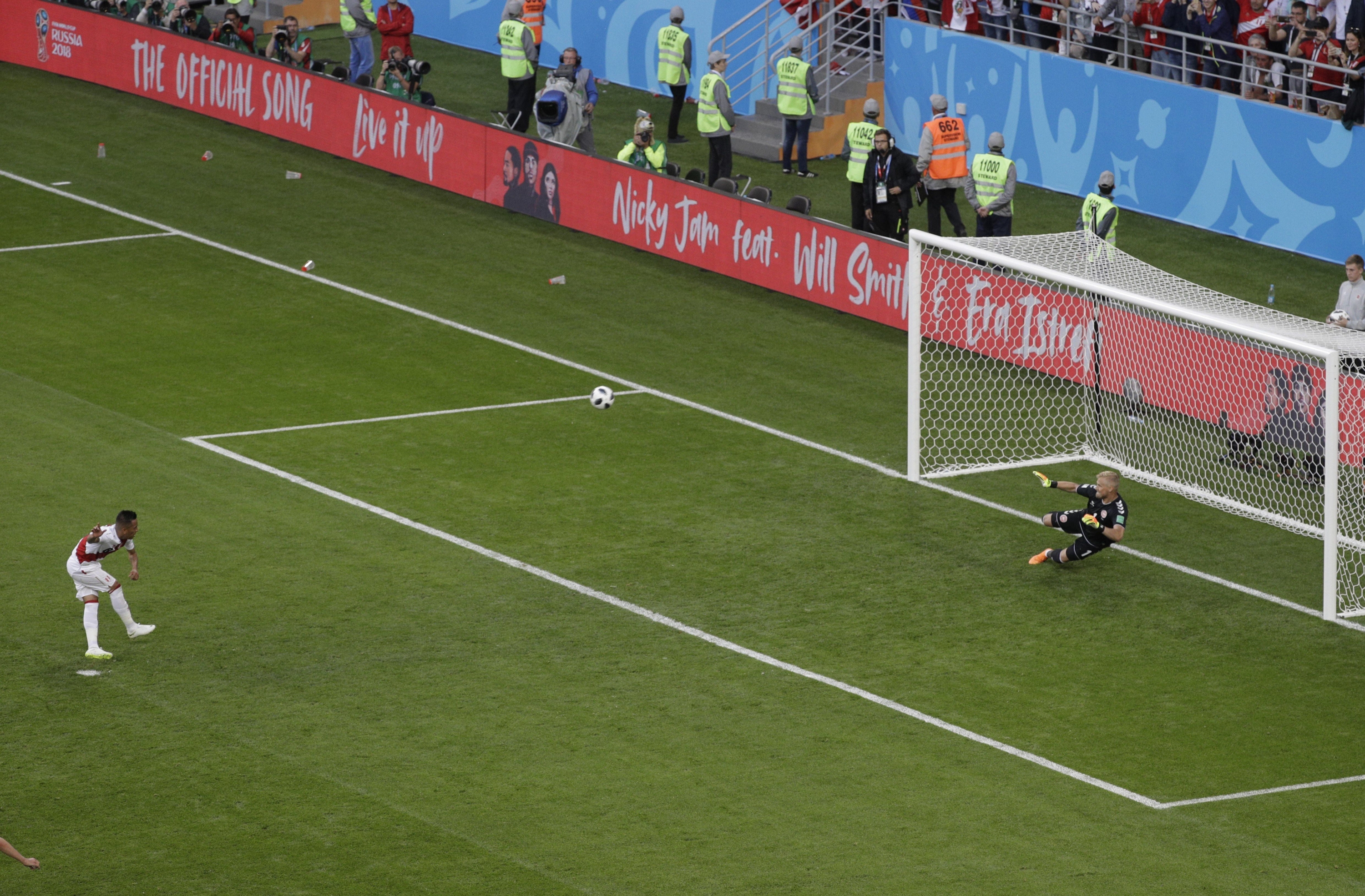 Perú vs. Dinamarca: Cueva falló penal en Rusia 2018 tras uso del VAR
