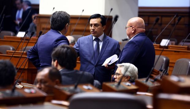 Congresistas de PpK no se oponen a cambiar el nombre de la bancada