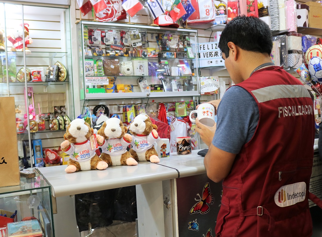 Juegos Panamericanos: Indecopi intervino locales con mercadería no autorizada