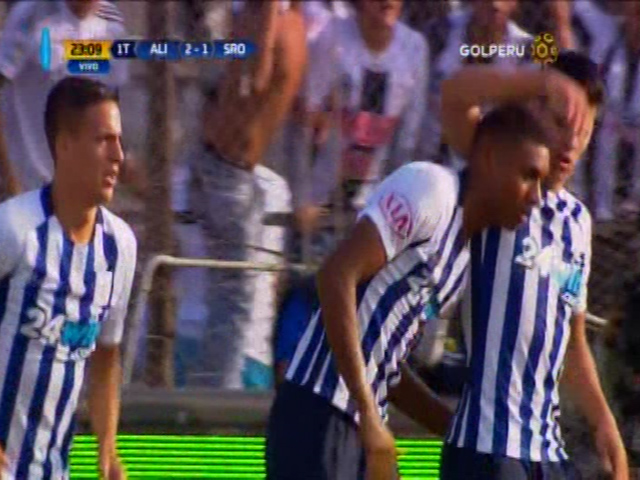 Alianza Lima: Aldair Fuentes batió a Salomón Libman con este potente cabezazo