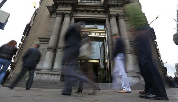 Bolsa de Lima inicia la sesión con indicadores en rojo