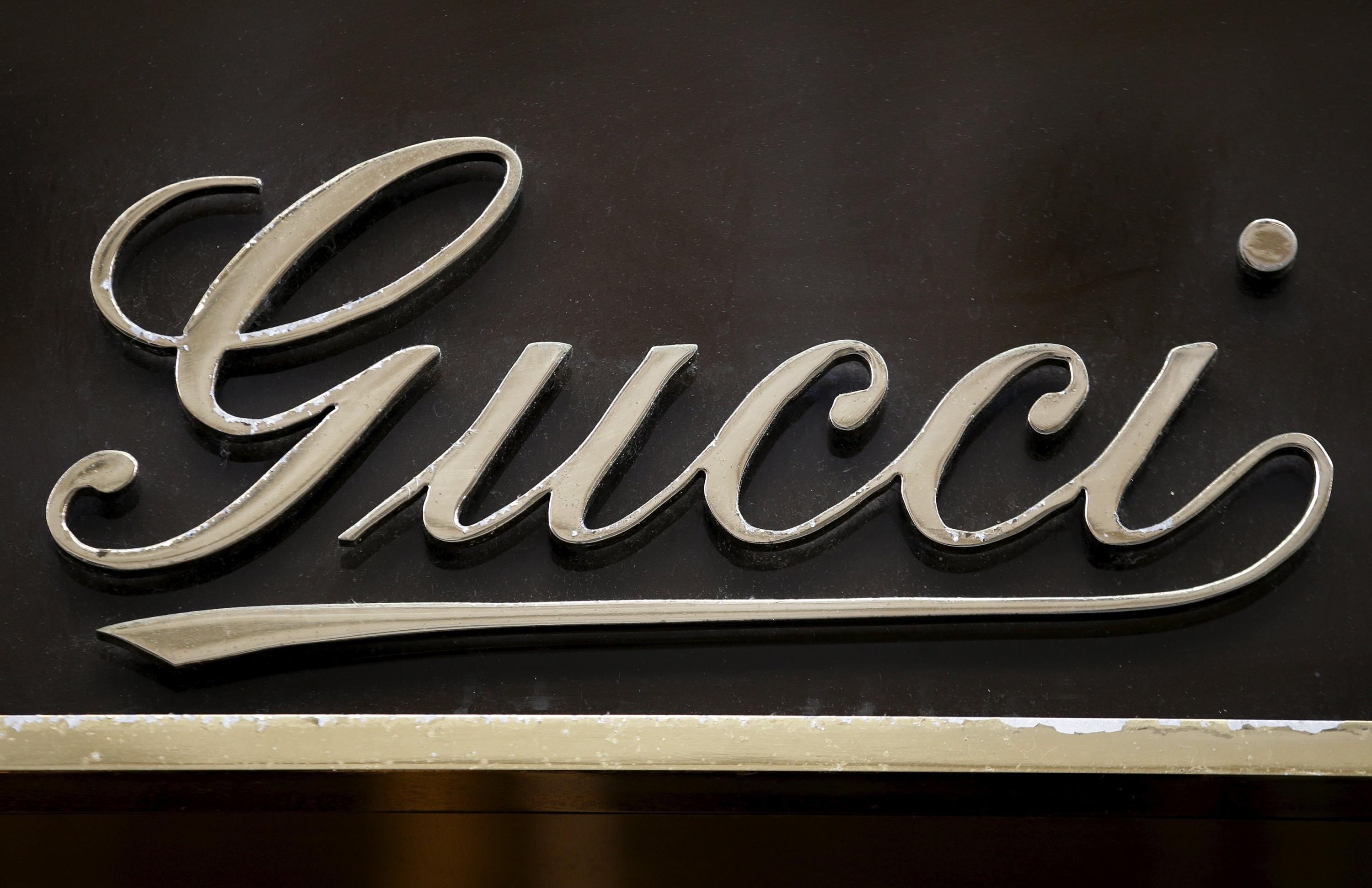 Gucci triunfa en China por clanes de jóvenes derrochadores