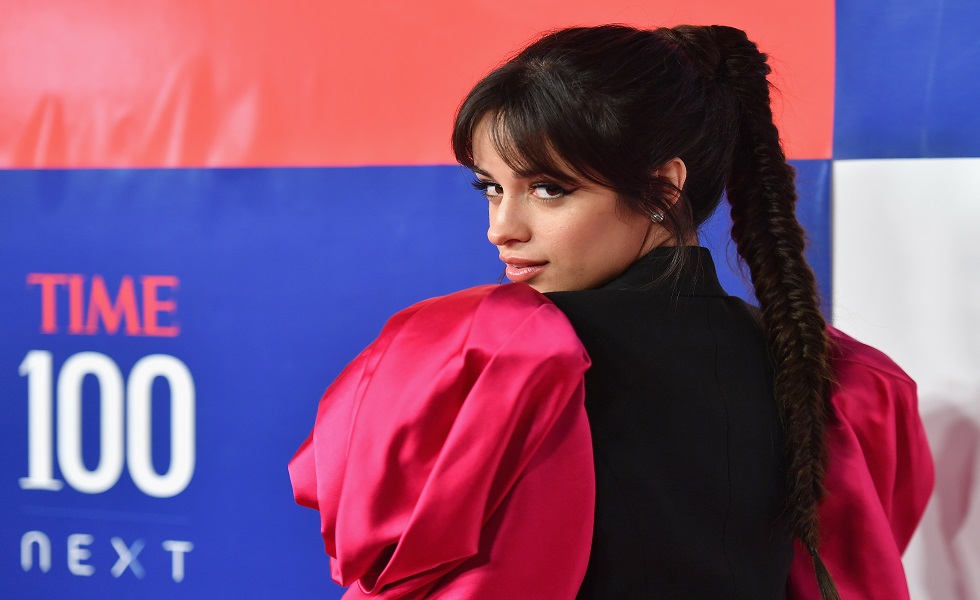 Camila Cabello: lució un traje de sastre muy a su estilo | FOTOS - El Comercio - Perú