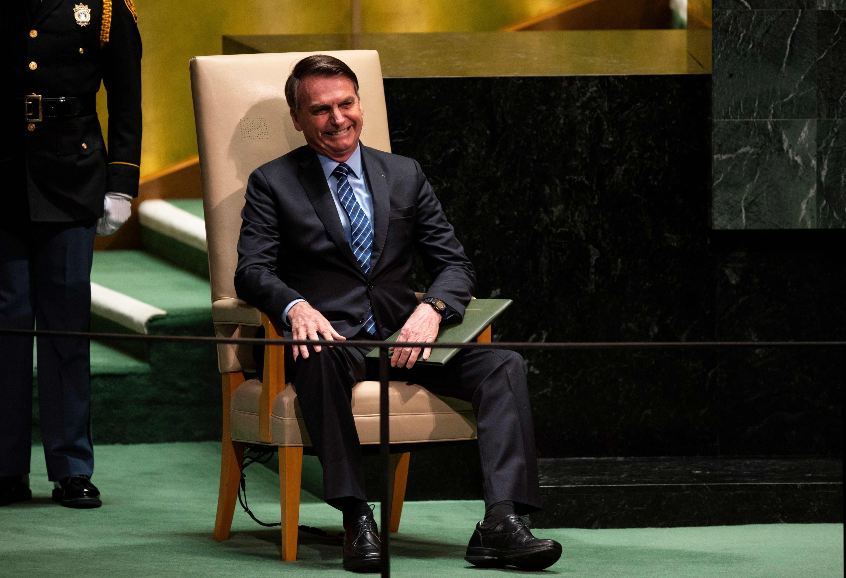Jair Bolsonaro antes de pronunciar su discurso en la ONU. (AFP).