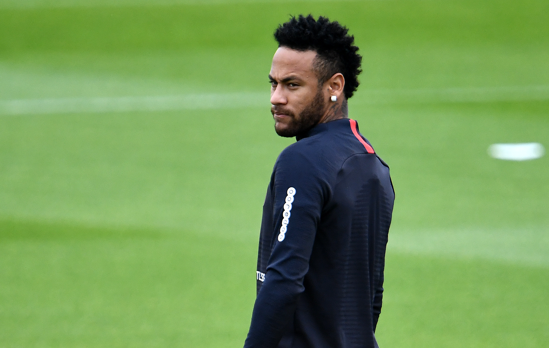 Neymar no será considerado en el París-Saint Germain hasta que “aclare su futuro”