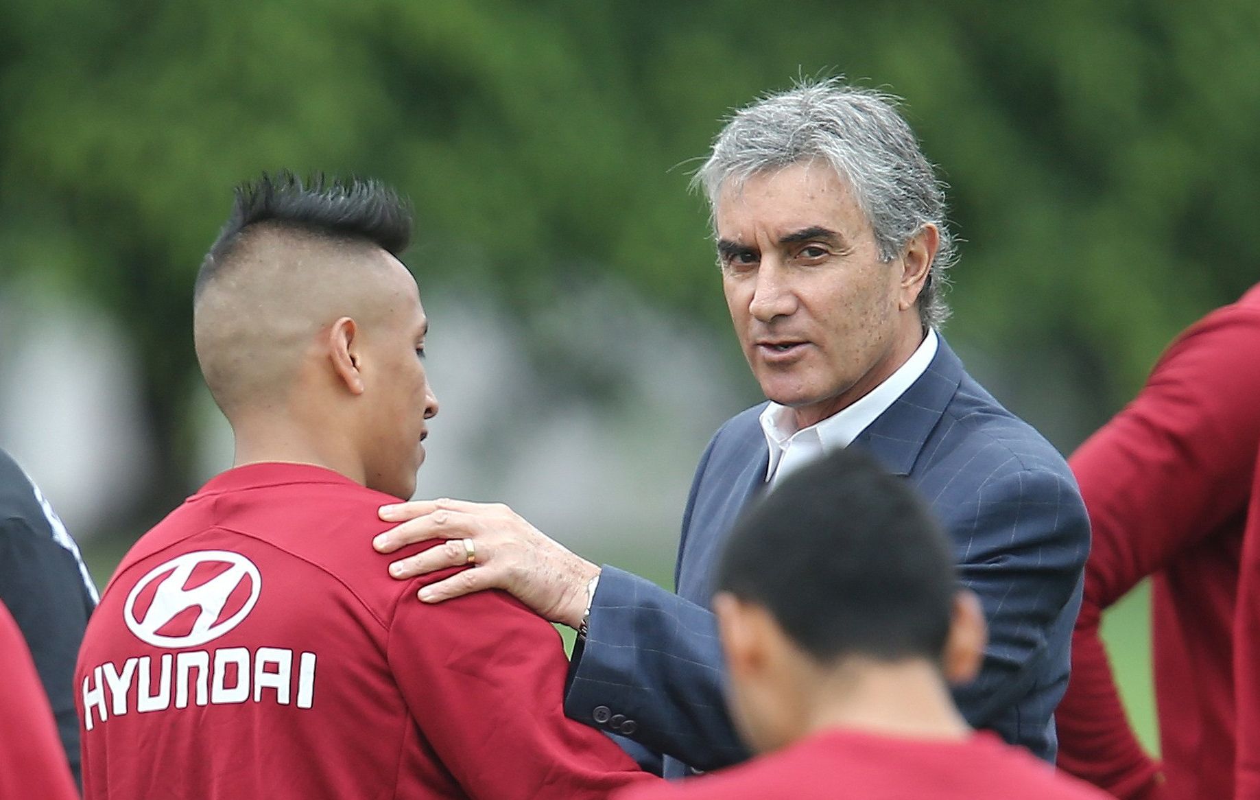 Juan Carlos Oblitas:“Cueva está recuperándose, seguimos confiando en él”
