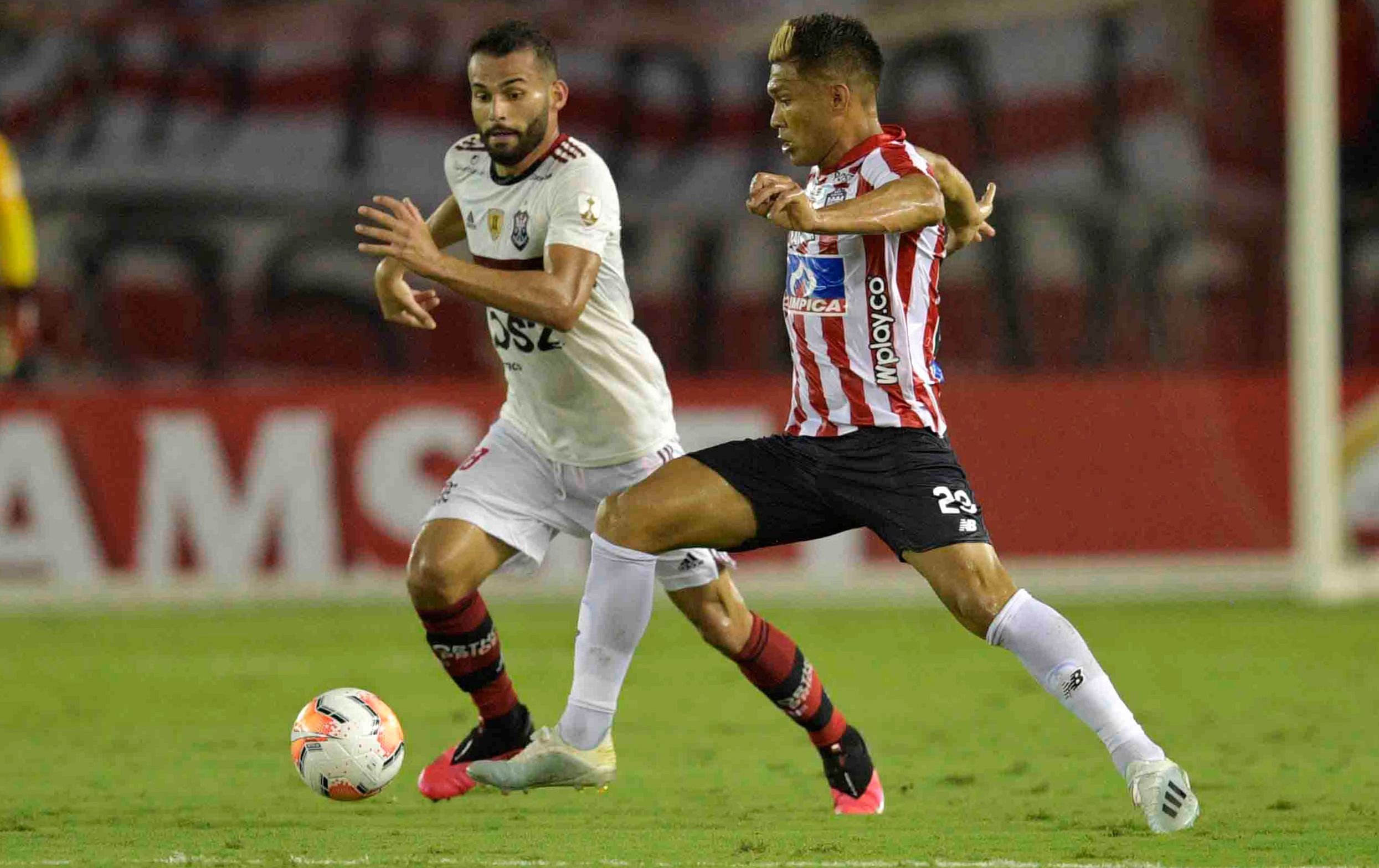 Flamengo venció a Junior por la Copa Libertadores