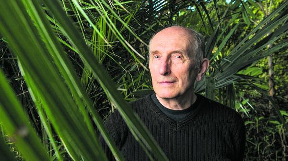 La esperanza para que el mundo no desaparezca está en disminuir la población, esta es la propuesta del profesor Vaclav Smil.