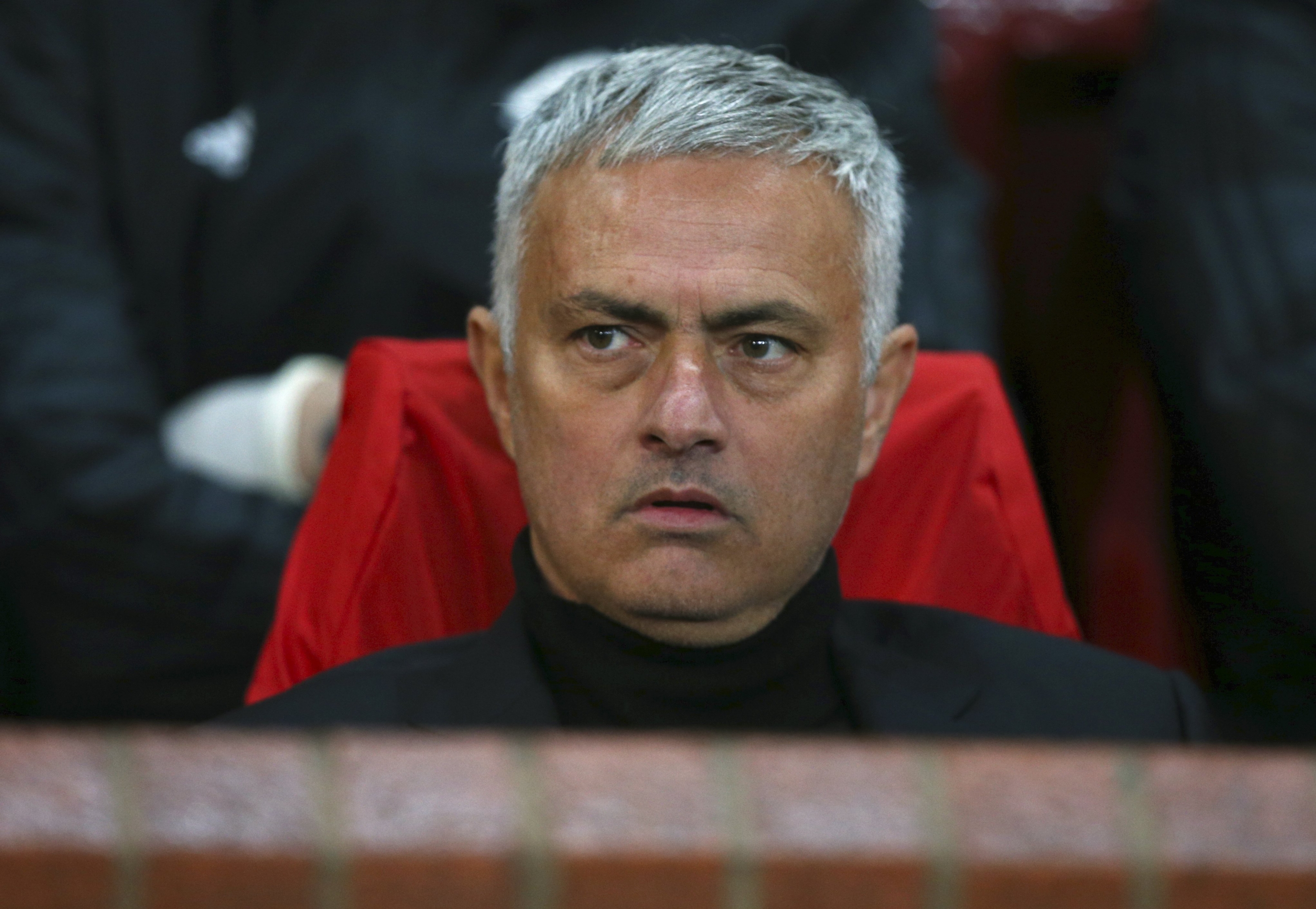 Acciones del Manchester United suben con fuerza tras destitución de Mourinho