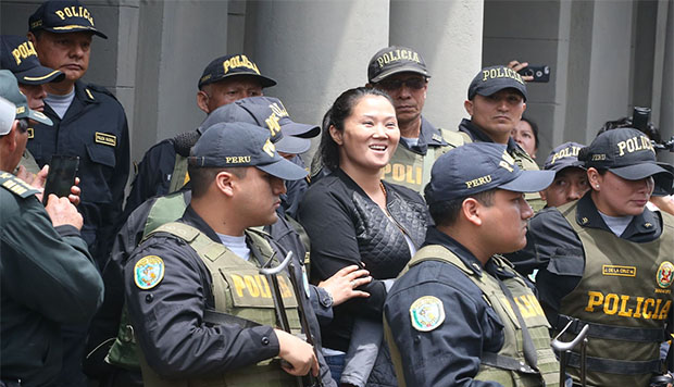 Keiko Fujimori recibió visita de su abogada y congresistas de Fuerza Popular