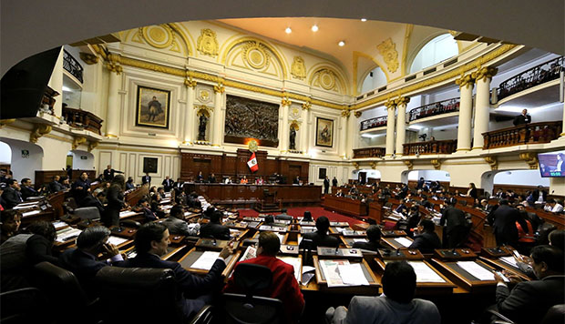 Cambio 21 presentará este lunes pedido formal para reorganizar comisiones