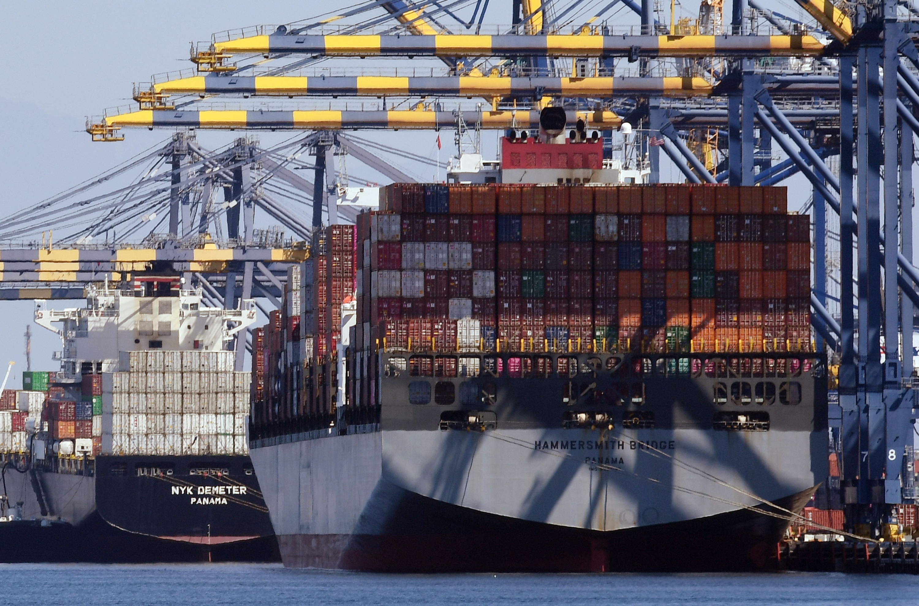 China dice que progreso de negociaciones comerciales con Estados Unidos es 'bien recibido'