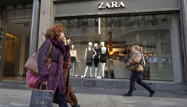 Zara no consigue replicar por Internet su éxito en la calle