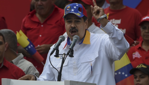 Maduro culpa de apagón a "ataque con un fusil" y anuncia racionamiento eléctrico
