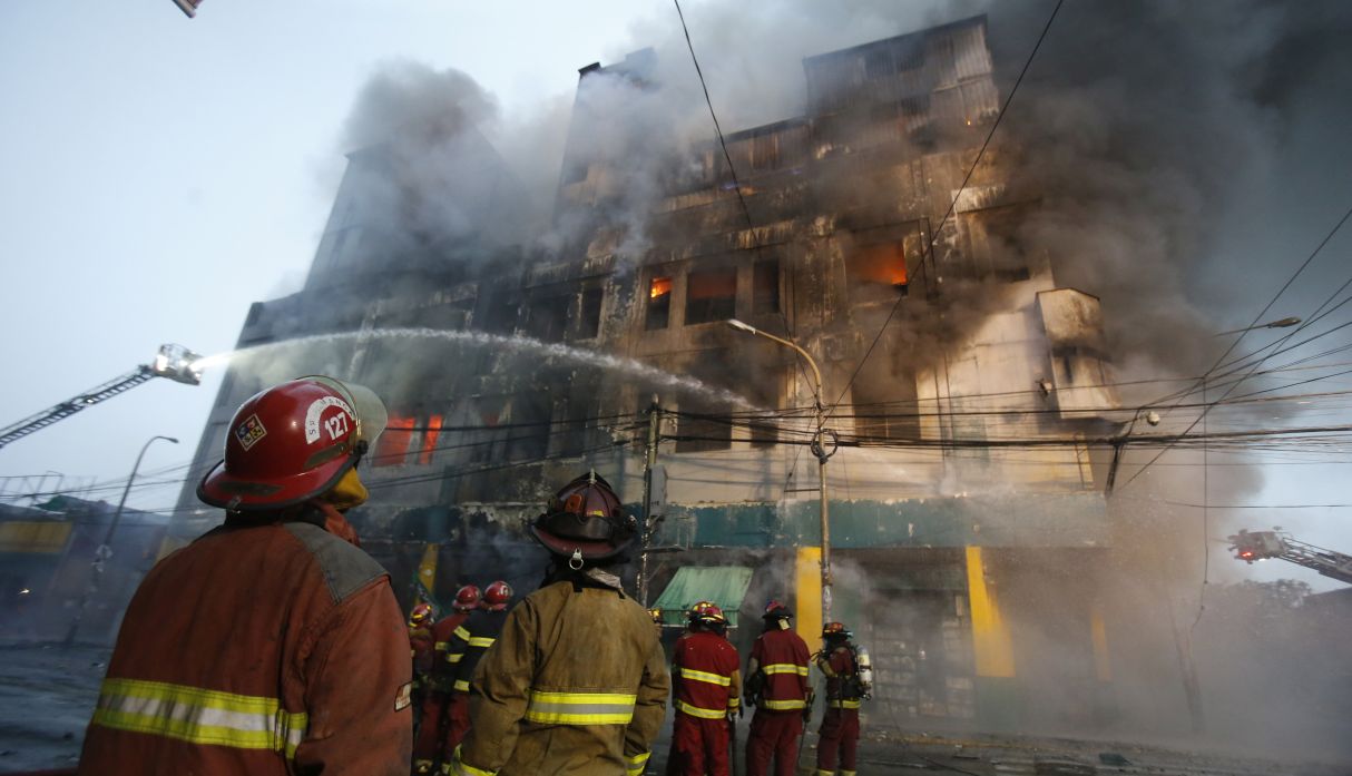Presupuesto 2018: bomberos y becas universitarias entre los mayores recortes