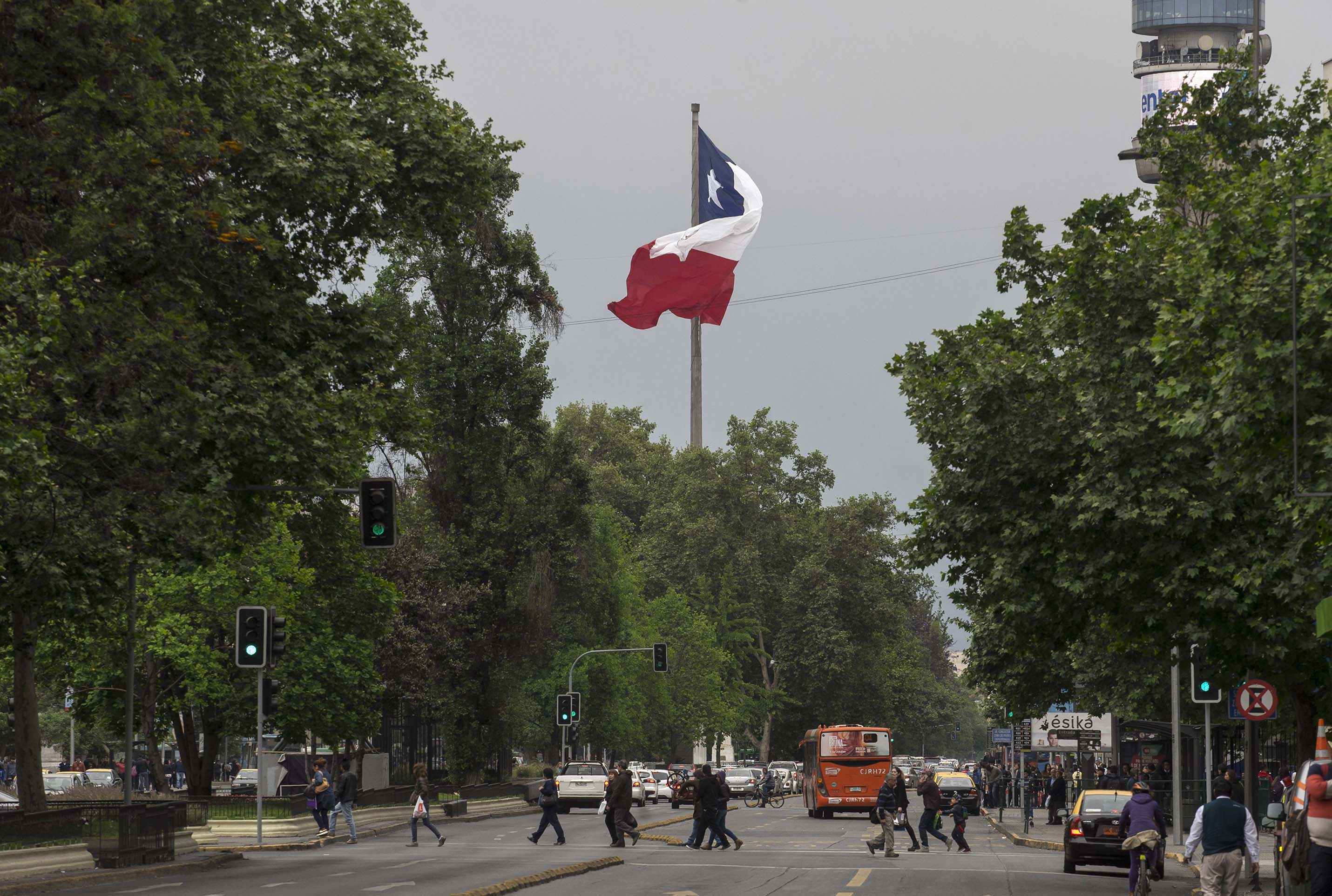 "Shock de oferta" de mercado laboral de Chile genera confusión