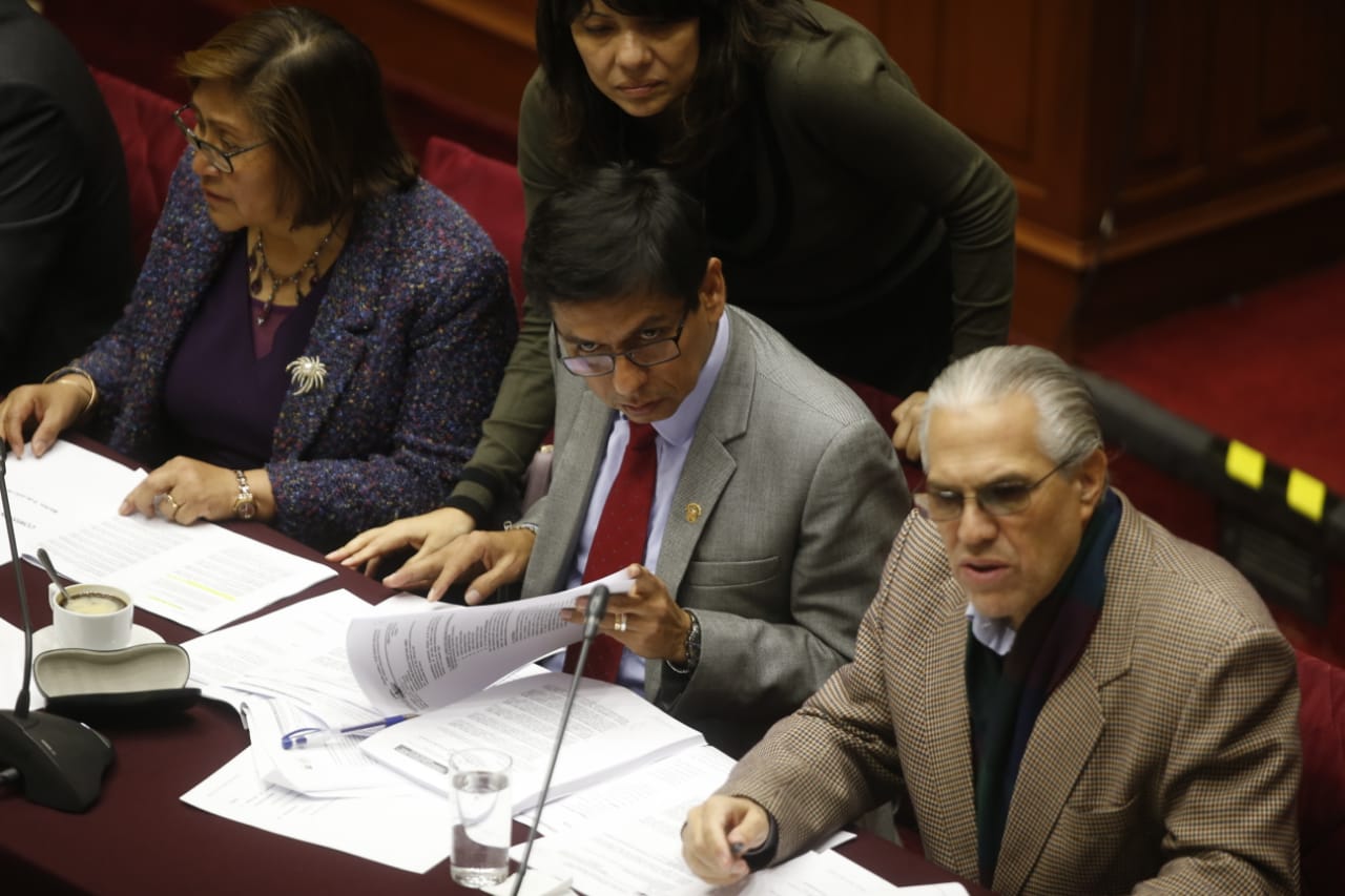 Dan 15 días de plazo a subcomisión para investigar a exmiembros del CNM