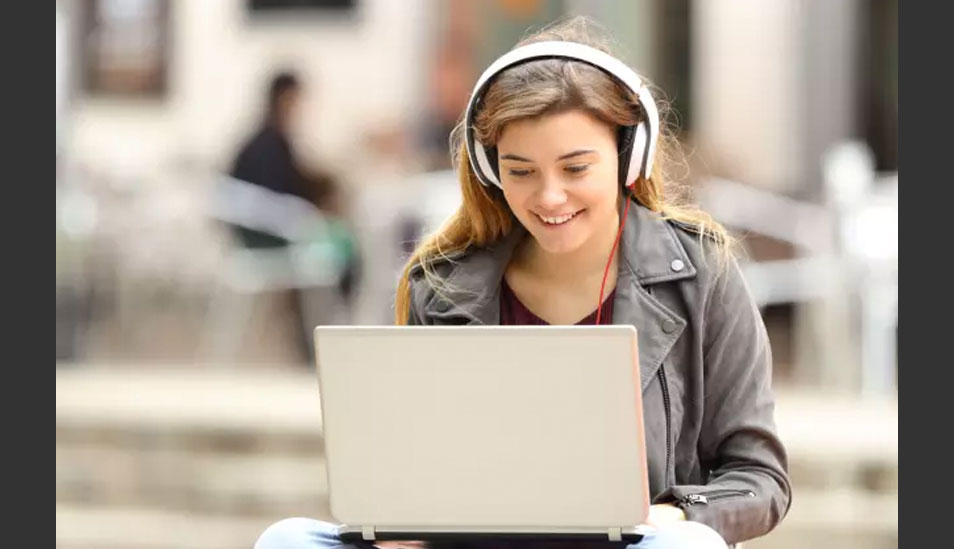 Estudio vincula hiperactividad a uso de plataformas digitales en adolescentes