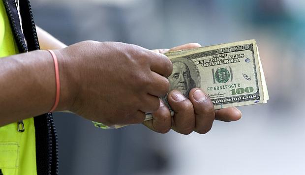 Tipo de cambio: precio del dólar cierra al alza en medio de guerra comercial