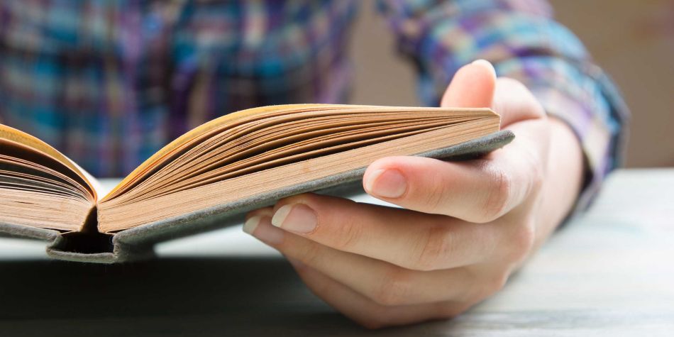 Leer nos ayuda a organizar mejor nuestras ideas para transmitirlas a las demás personas. (Foto: MorgueFile)
