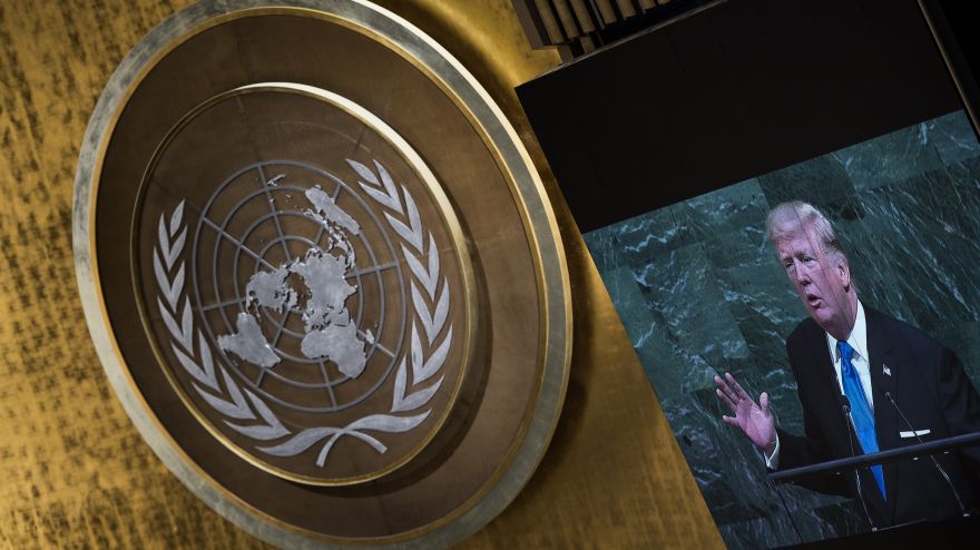 EE.UU. expulsa a dos miembros de la misión cubana en la ONU