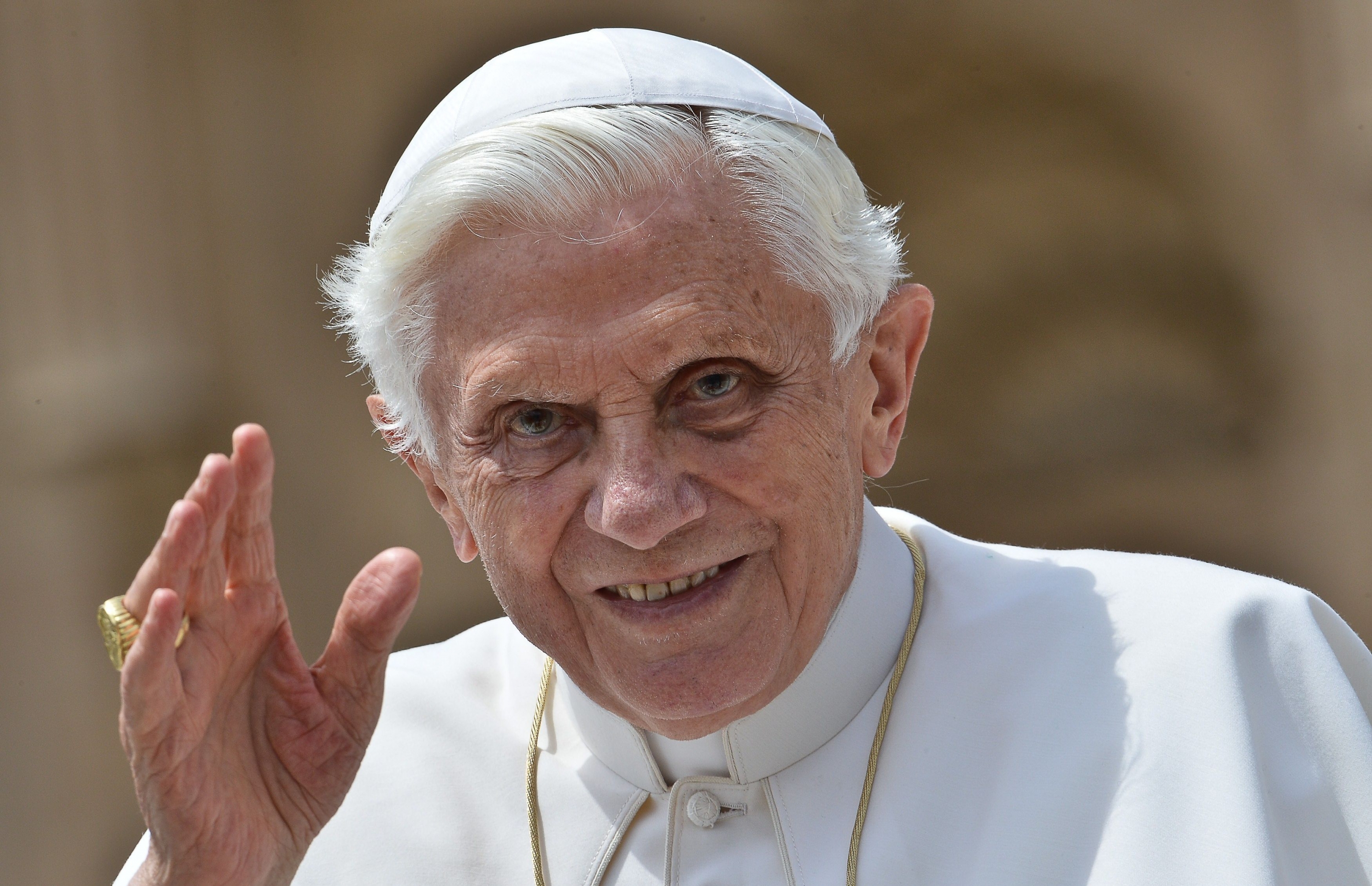 Benedicto XVI asegura en una carta que se prepara para la muerte