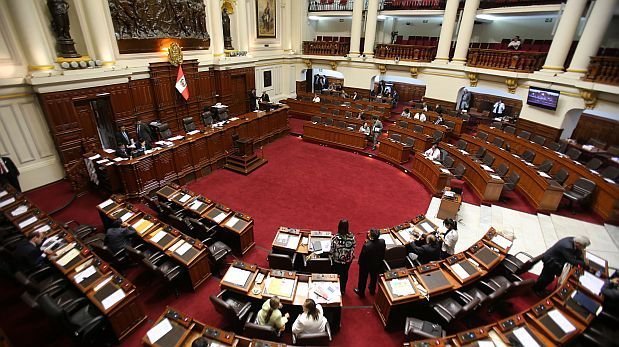 Editorial: Legislar con trampa