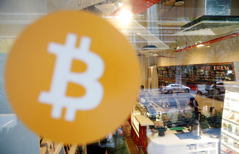 Dos tercios de operaciones de bitcoin no tienen valor económico