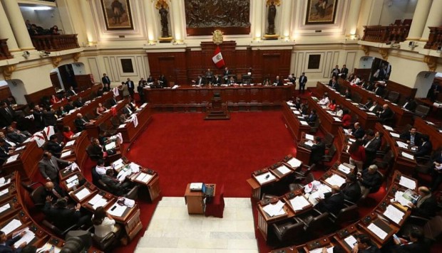 Ejecutivo propone reducir gastos del Congreso y otras 9 entidades