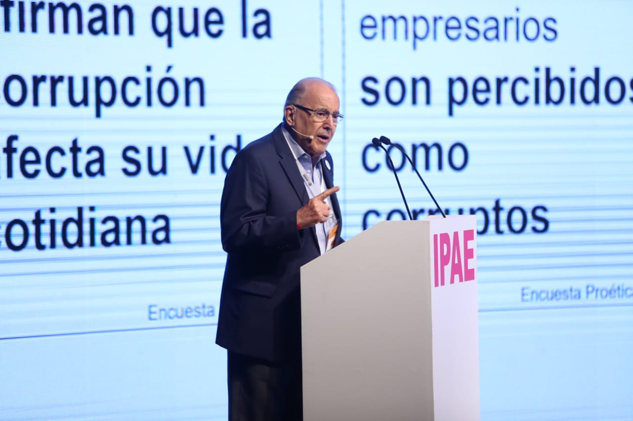 CADE 2018: Proponen apostar por observatorios de buenas prácticas