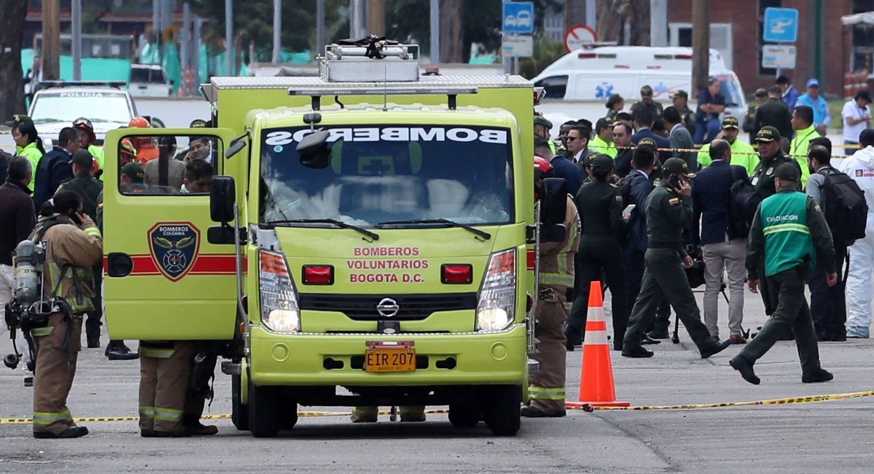 FARC condena ataque con coche bomba en escuela de policía de Bogotá