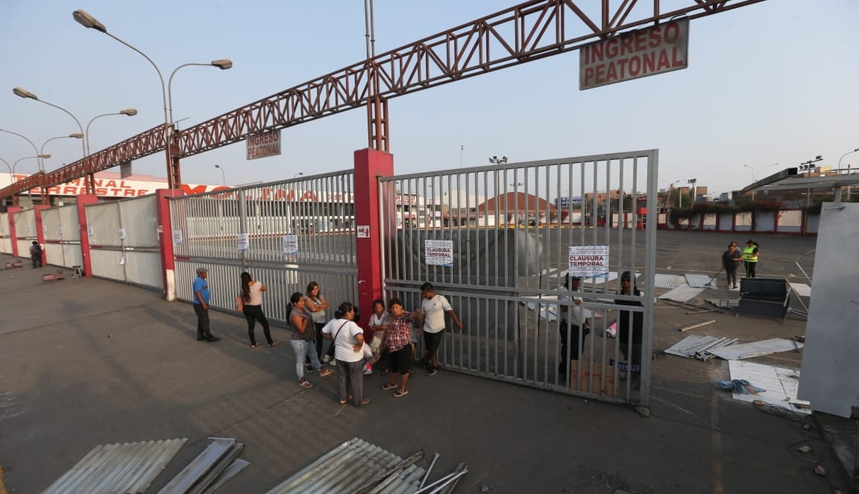 Yerbateros así se encuentra el terminal tras ser clausurado por falta